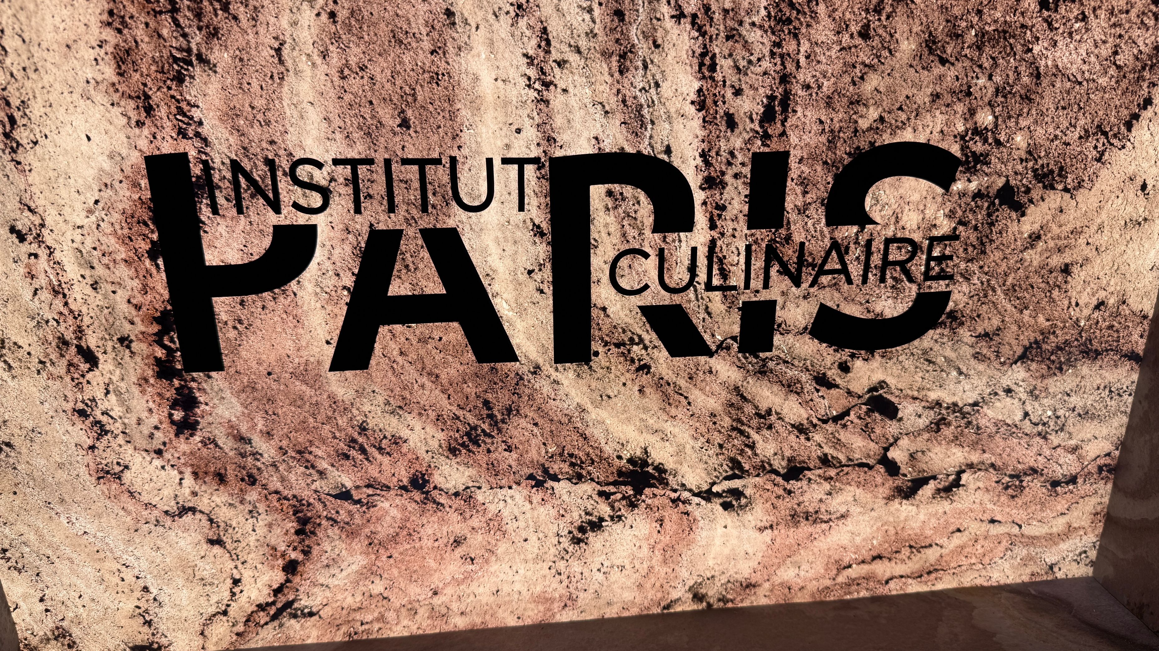 Ici Tout Commence - Décor 10 - Gilles Graziano Chef Décorateur